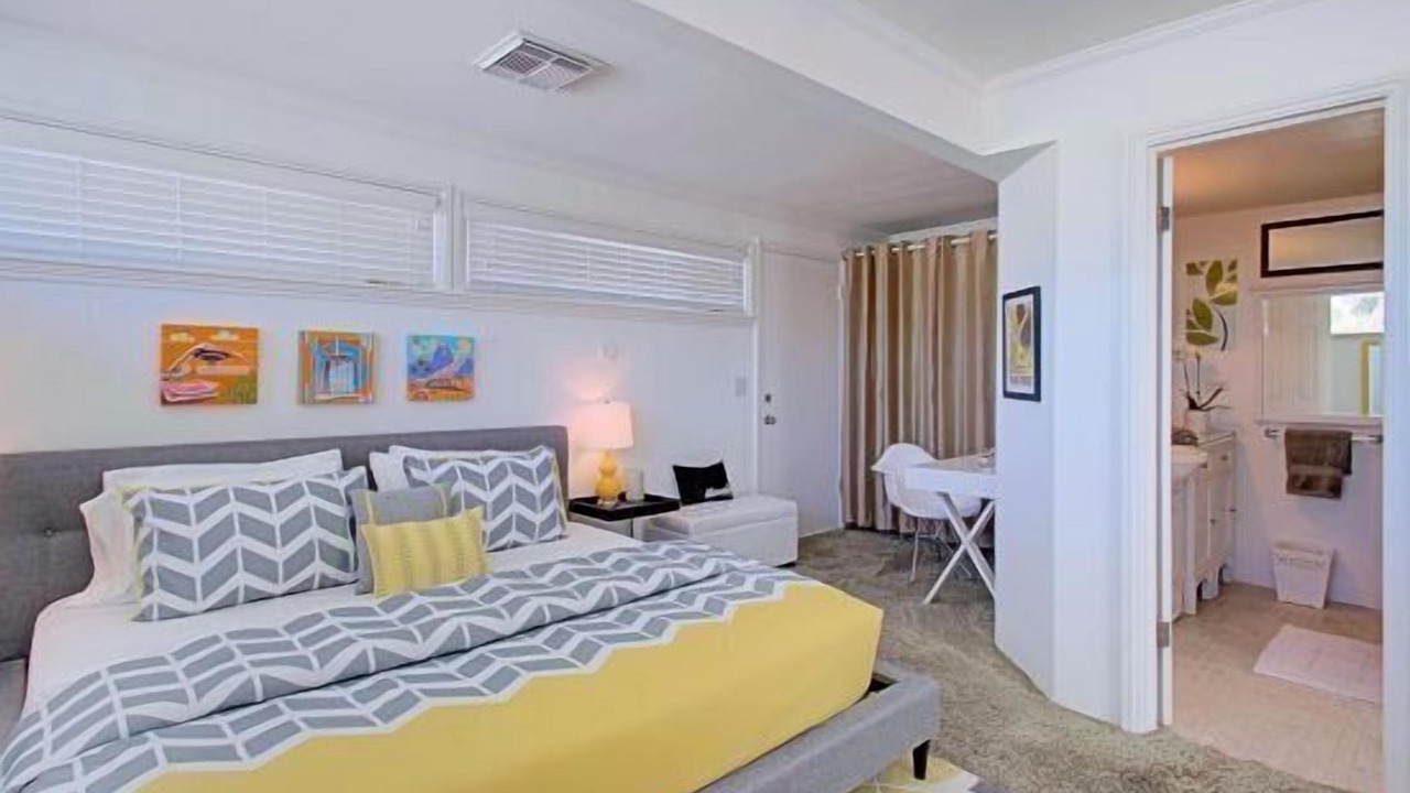 Photo of Bedroom in Twin Palms