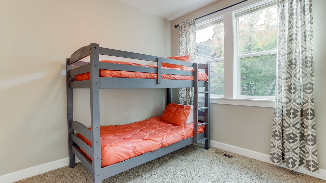 Photo of Bedroom in Southern Crossing