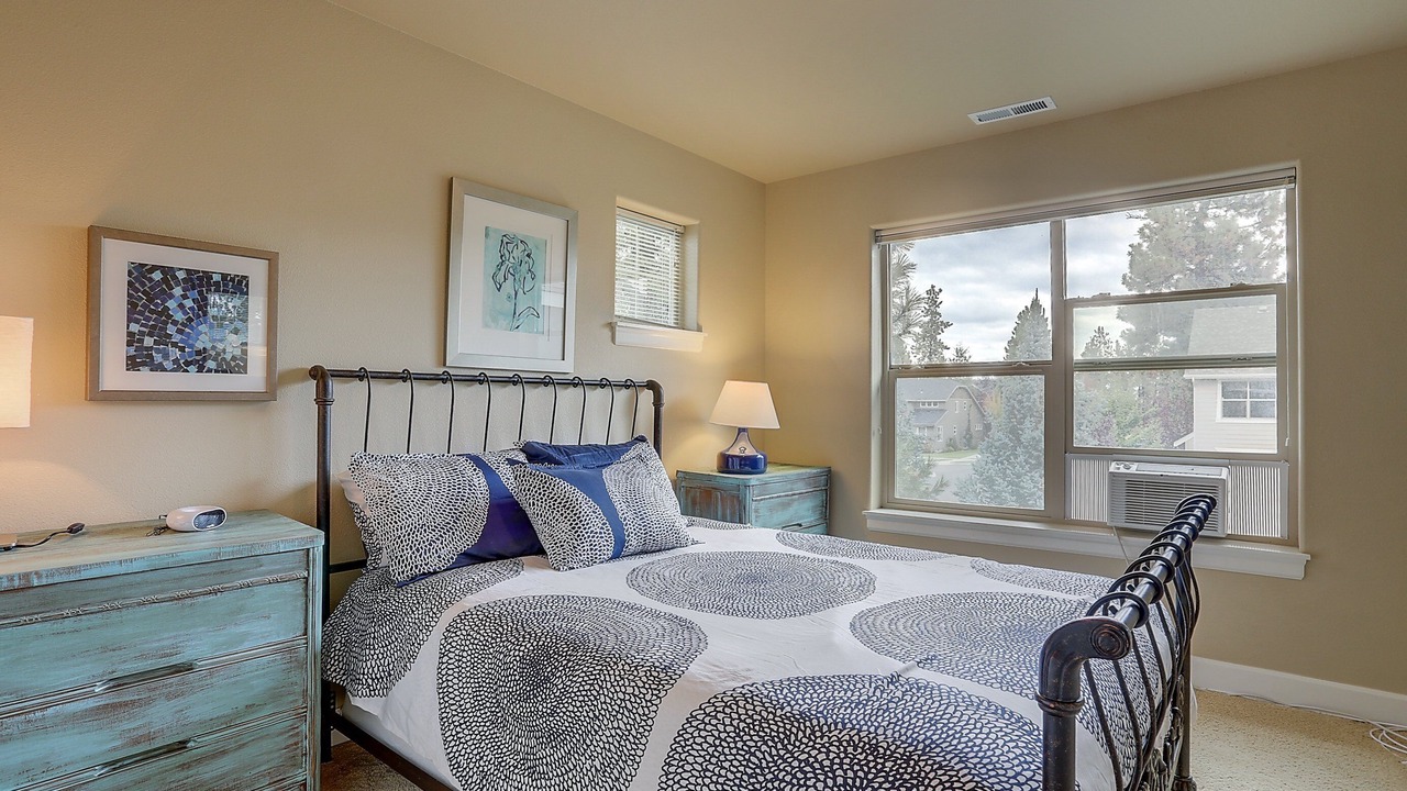 Photo of Bedroom in Southwest Bend
