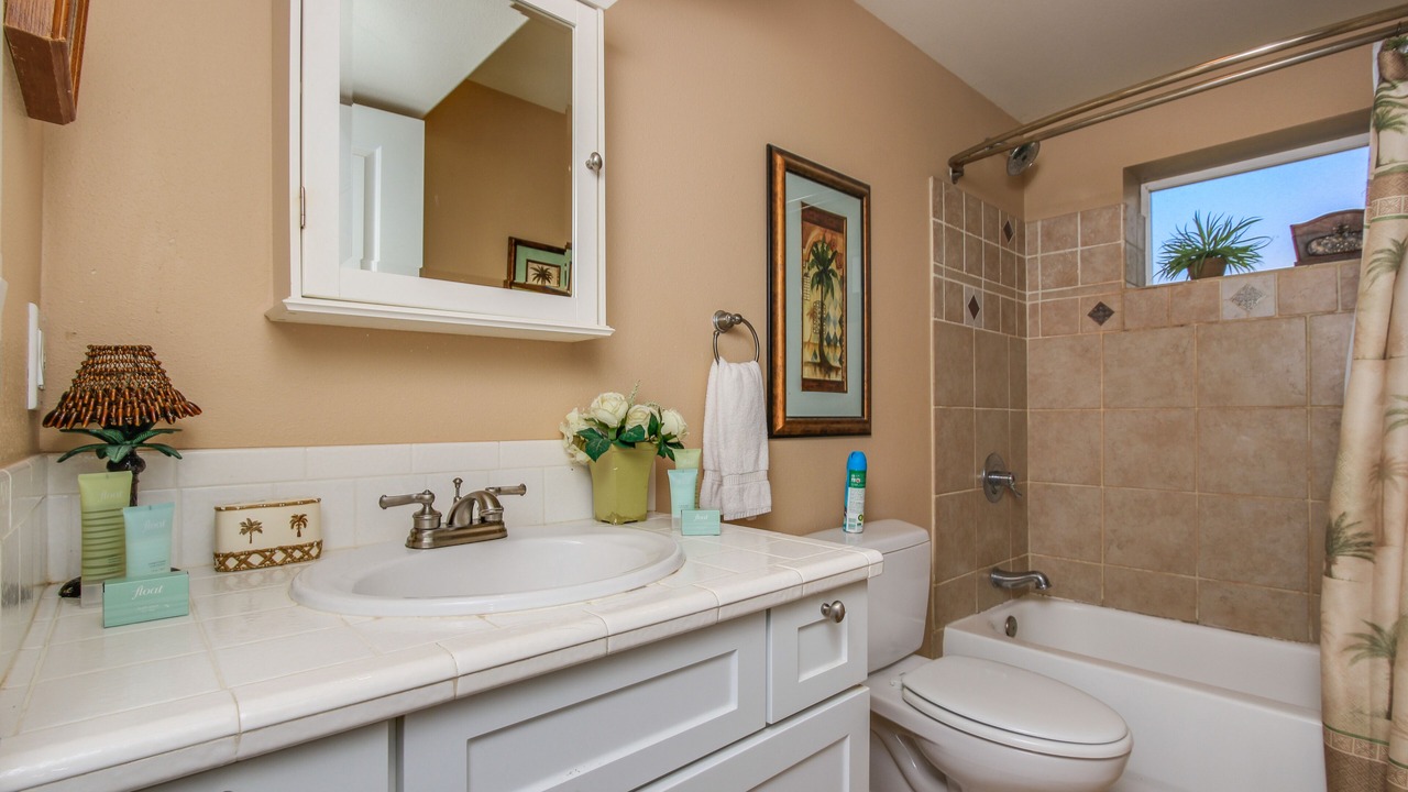 Photo of Bathroom in Roads End