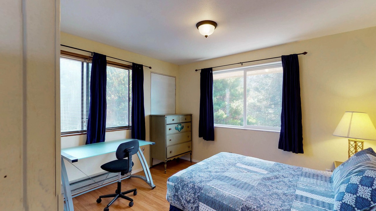 Photo of Bedroom in Bandon
