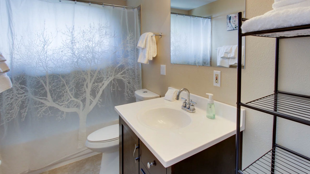 Photo of Bathroom in Bandon