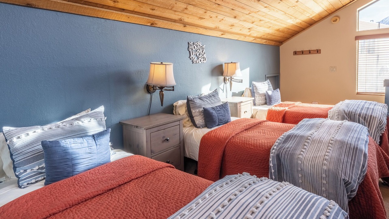 Photo of Bedroom in Mammoth Lakes