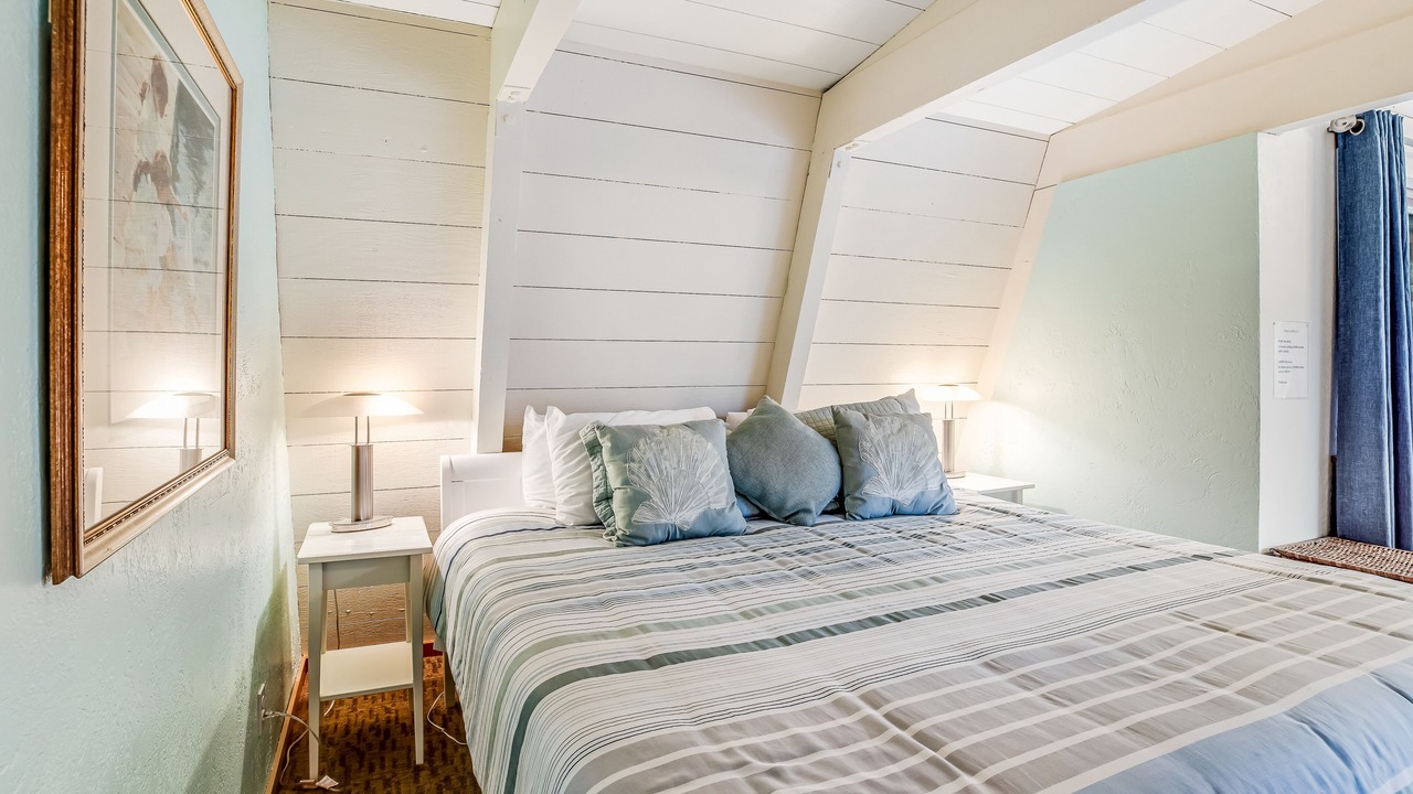Photo of Bedroom in Cape Meares