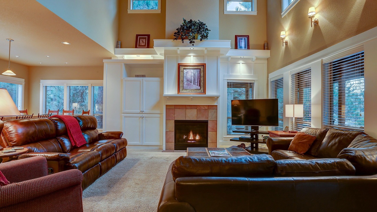 Photo of Livingroom in RiverWild
