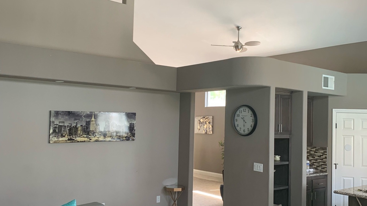 Photo of Livingroom in Spring Valley
