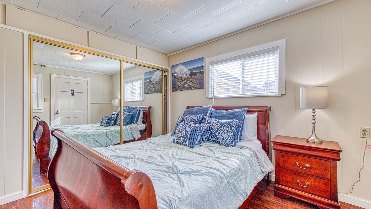 Photo of Bedroom in Rockaway Beach
