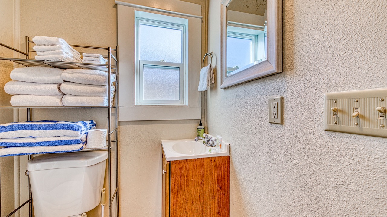 Photo of Bathroom in Rockaway Beach