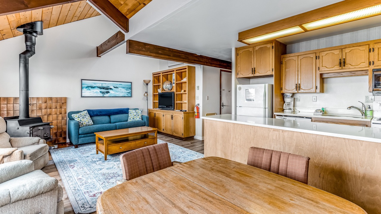 Photo of Livingroom in Historic Bayfront