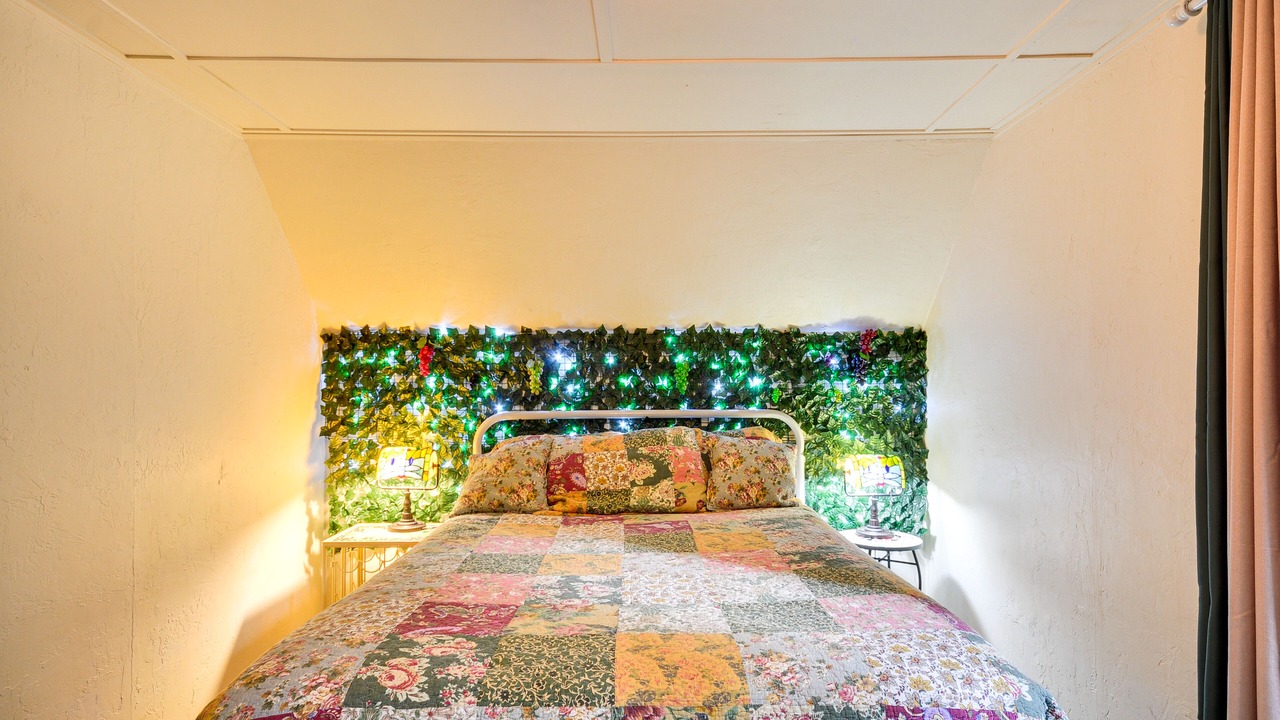 Photo of Bedroom in Rhododendron