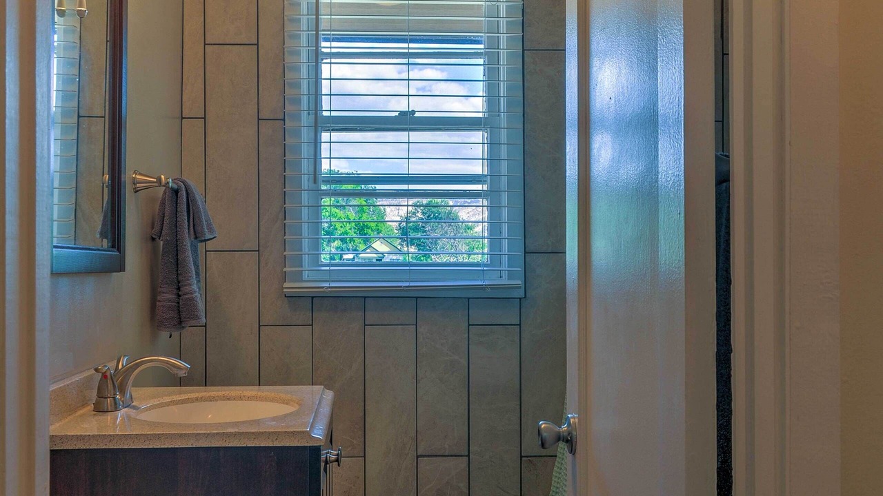 Photo of Bathroom in Escalante