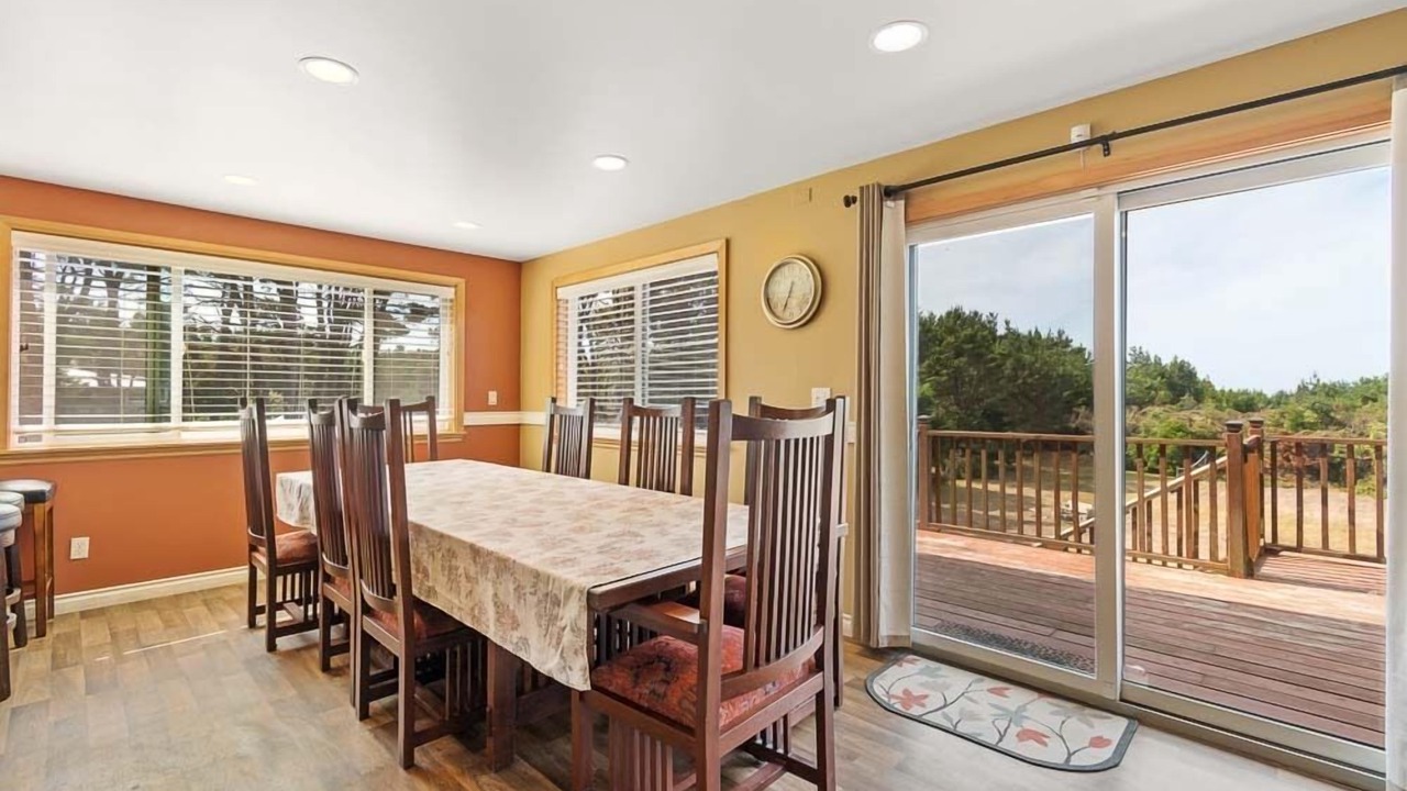 Photo of Bedroom in Klipsan Beach