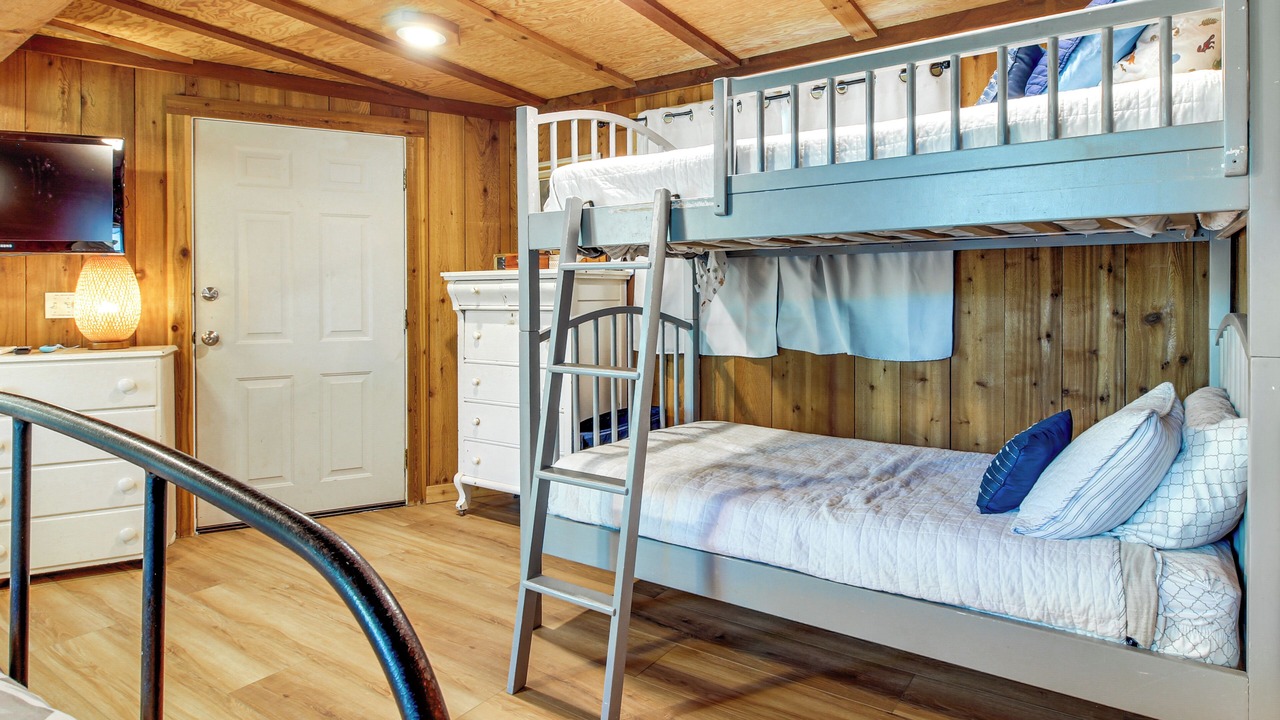 Photo of Bedroom in Bandon