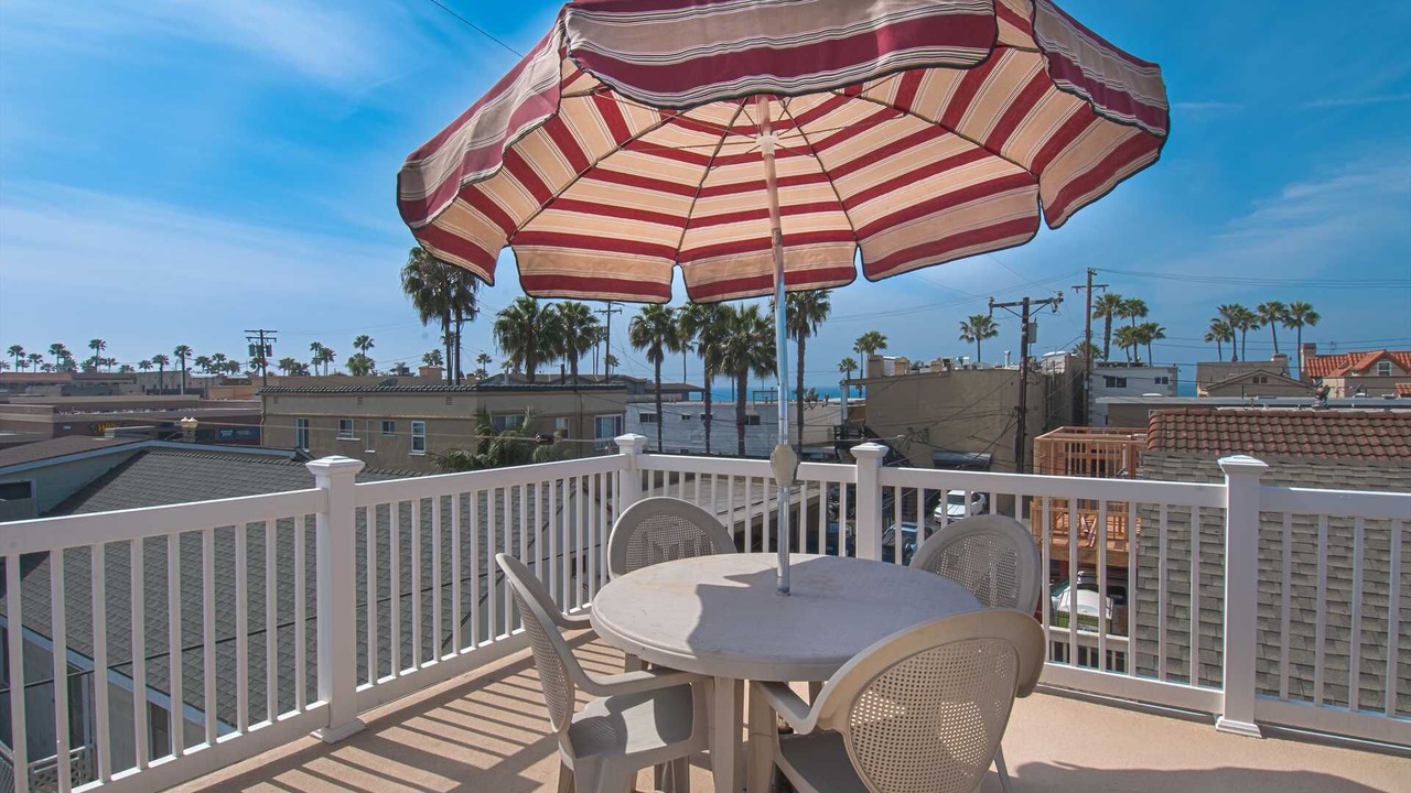 Photo of Patio Balcony in West Newport