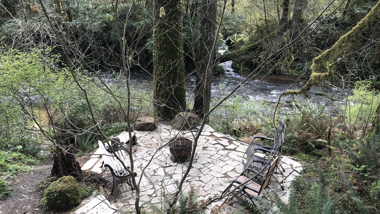 Photo of Others in Coos Bay