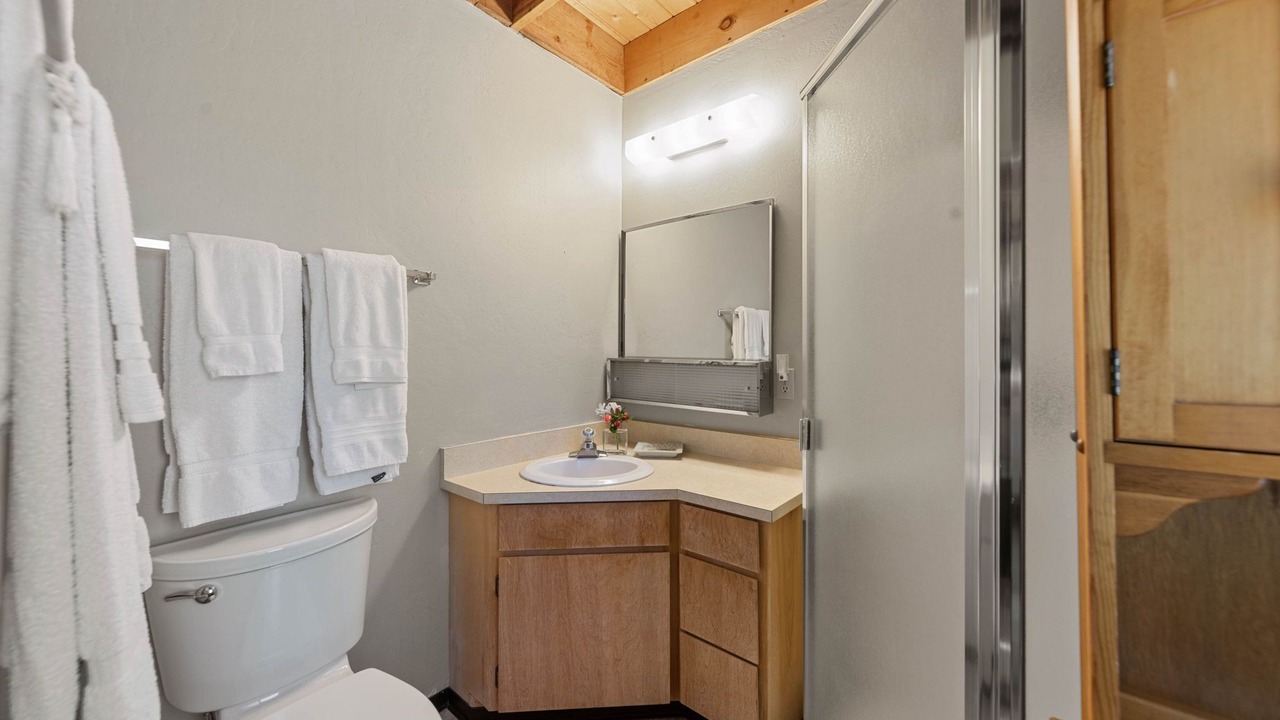 Photo of Bathroom in Comstock Acres