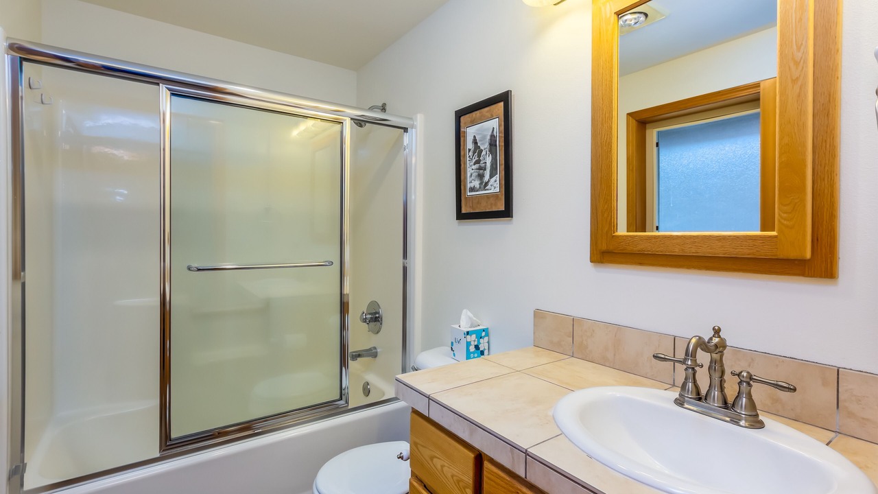 Photo of Bathroom in Sunriver