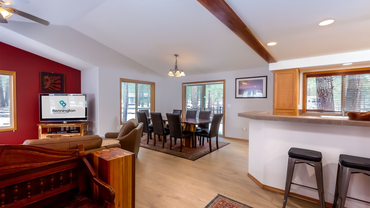 Photo of Bedroom in Sunriver