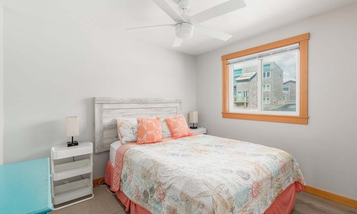 Photo of Bedroom in Kiwanda Shores