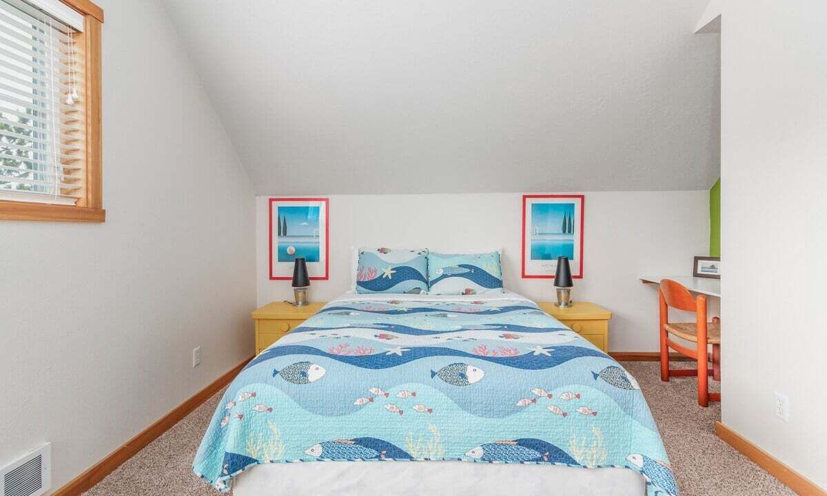 Photo of Bedroom in Shorepine Village