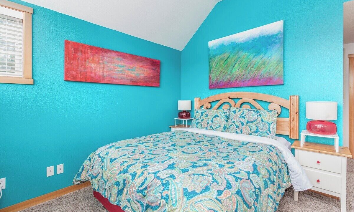 Photo of Bedroom in Shorepine Village