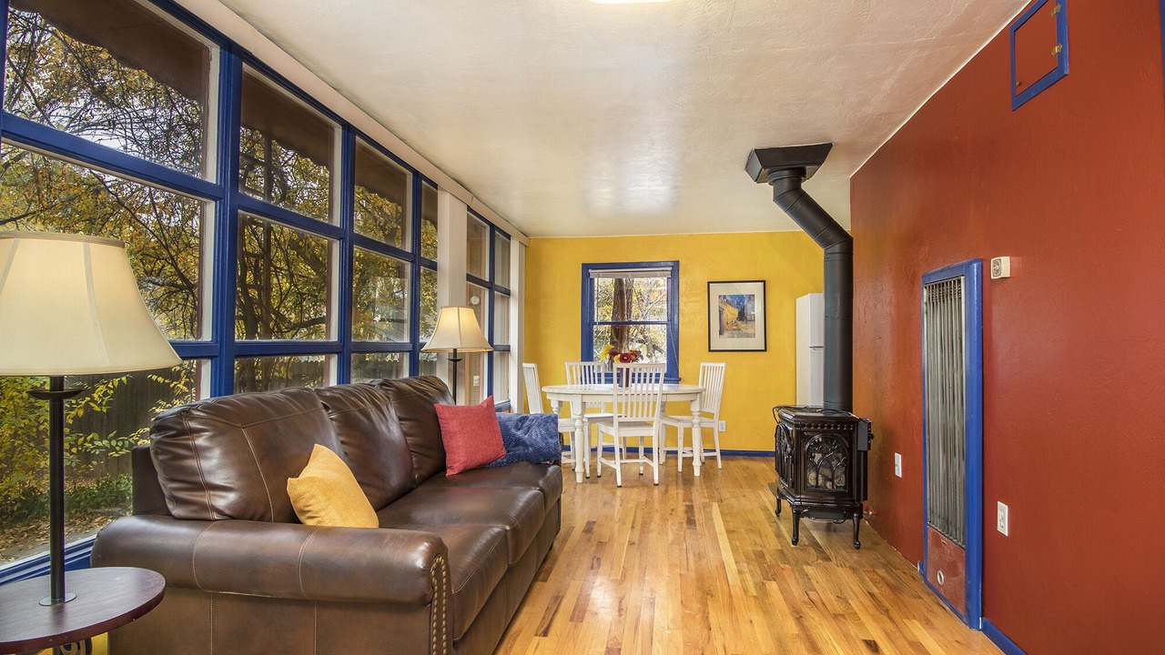 Photo of Livingroom in Downtown Flagstaff