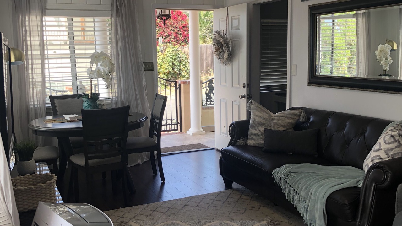 Photo of Livingroom in La Conchita
