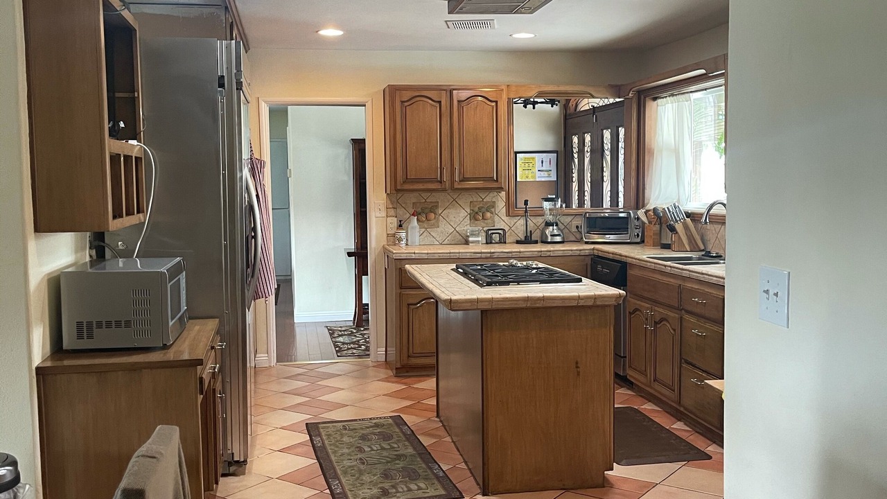 Photo of Kitchen in Southwest Anaheim