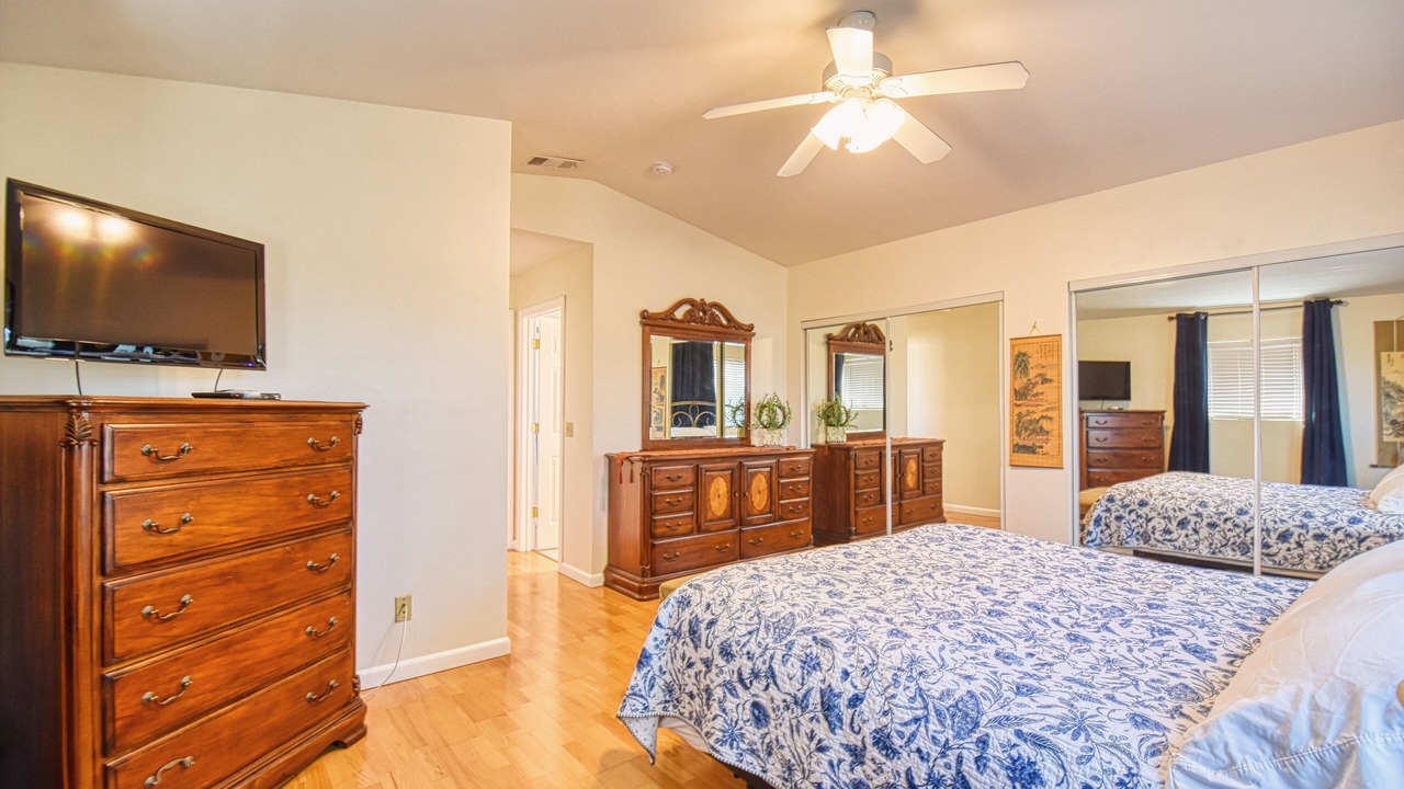 Photo of Bedroom in North Clairemont
