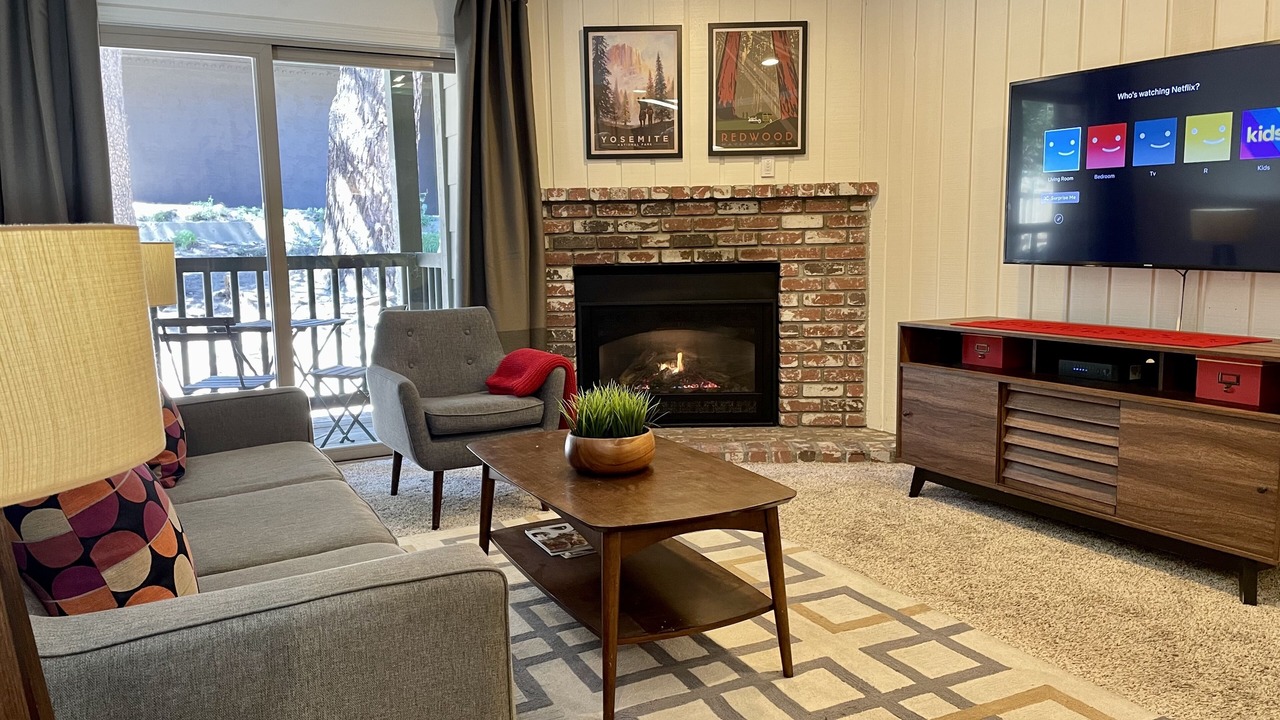 Photo of Livingroom in Mammoth Lakes