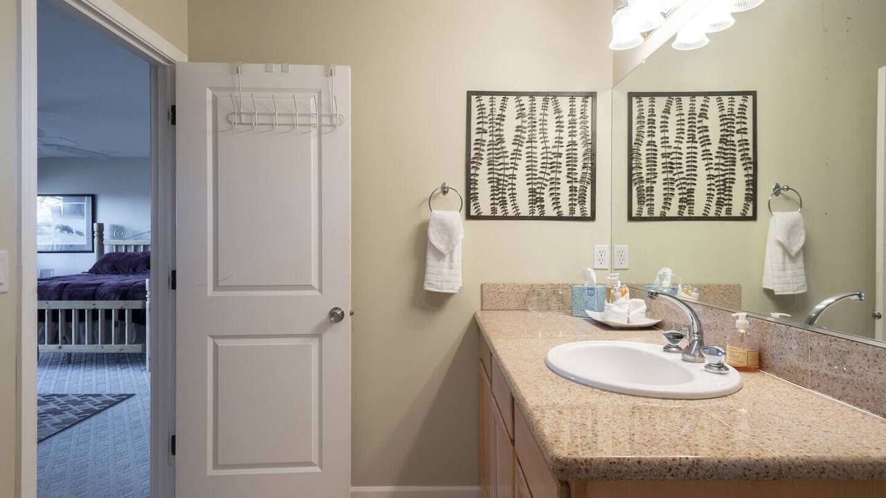 Photo of Bathroom in Sandy