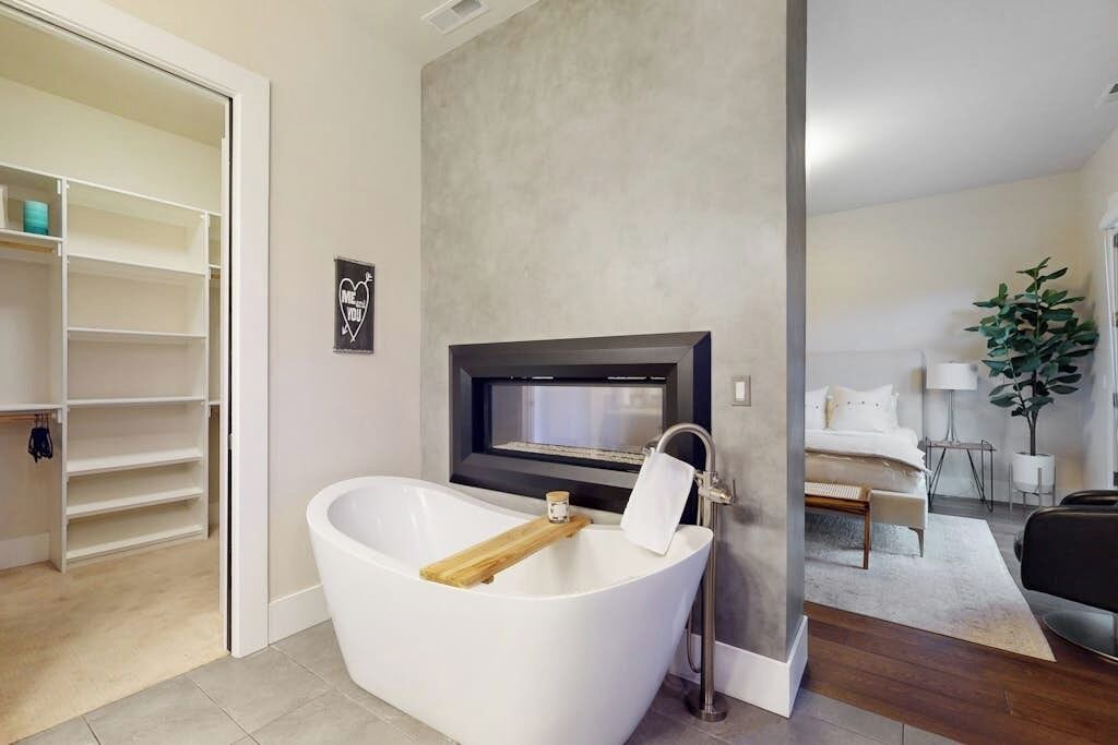 Photo of Bedroom in Southern Crossing