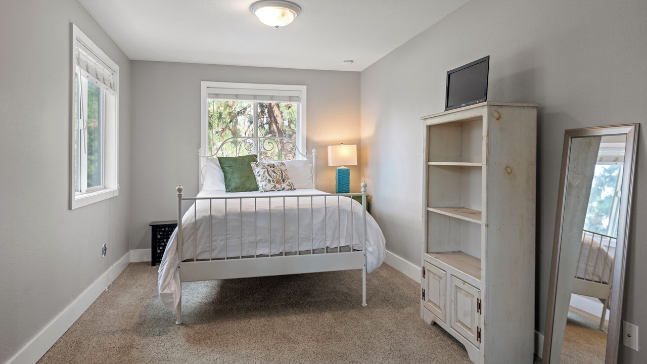 Photo of Bedroom in Southwest Bend