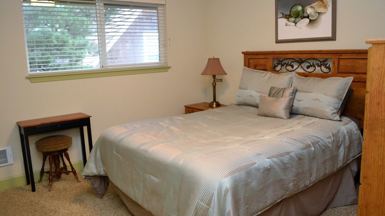 Photo of Bedroom in Seaside