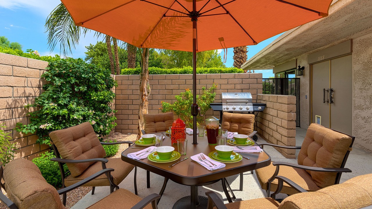 Photo of Outdoor in Sunrise Vista Chino