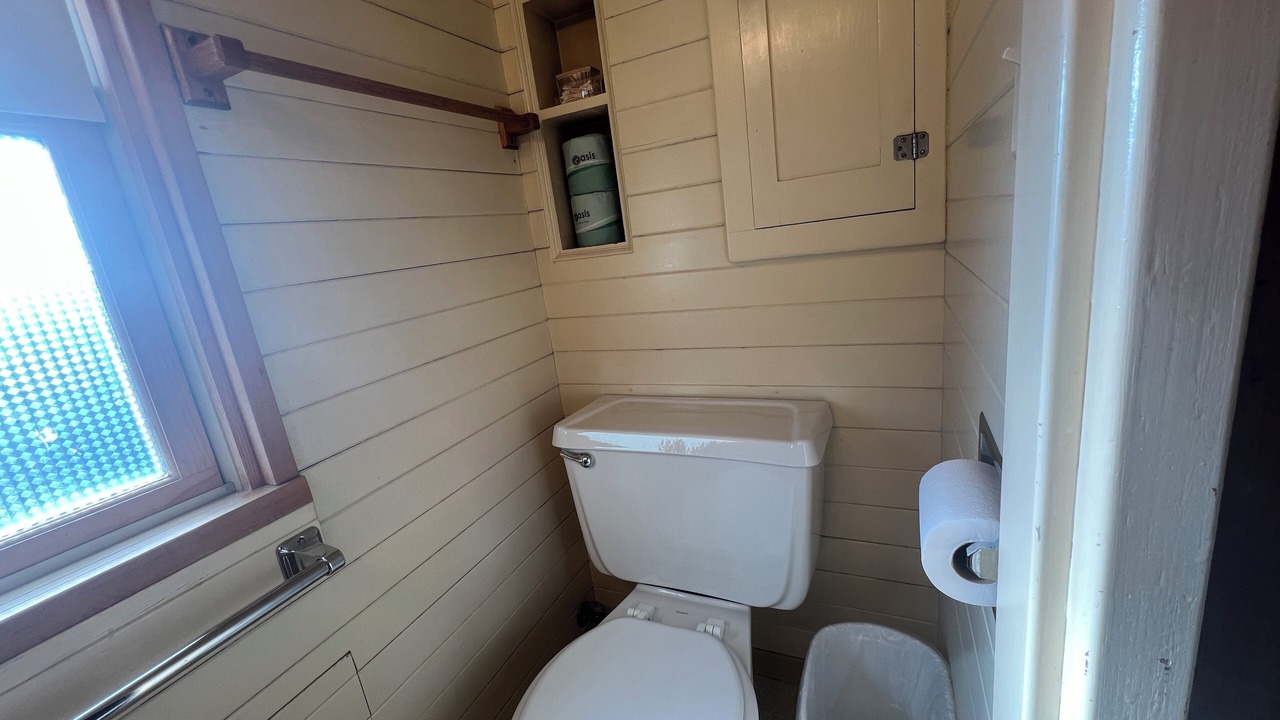 Photo of Bathroom in Seaside