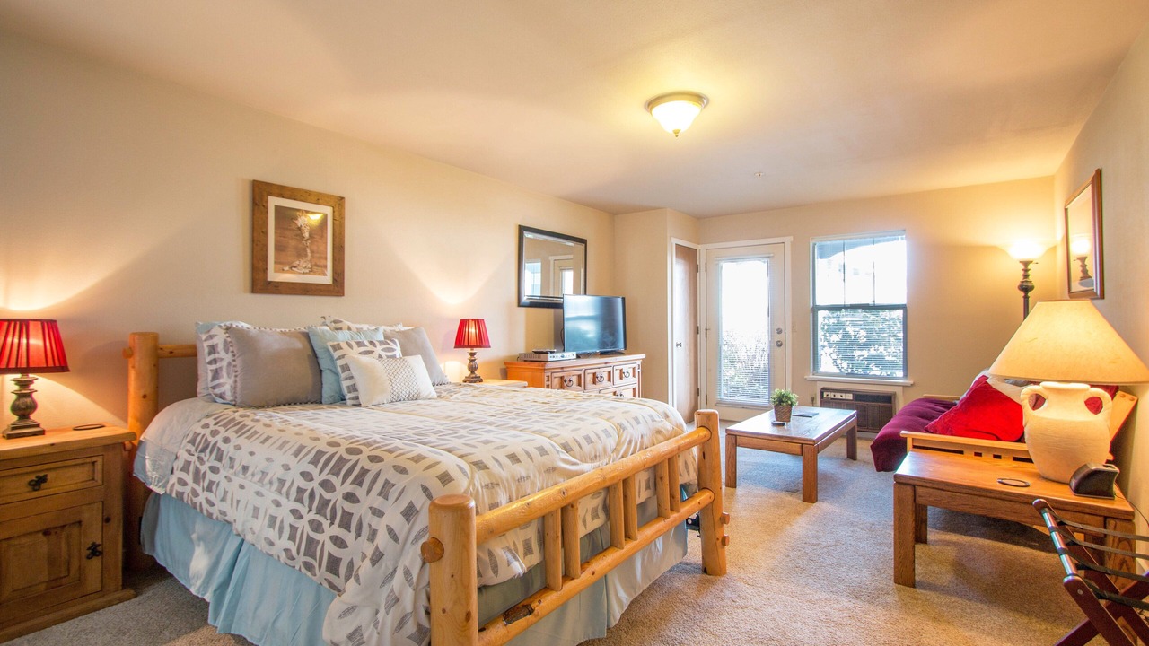 Photo of Bedroom in Hood River