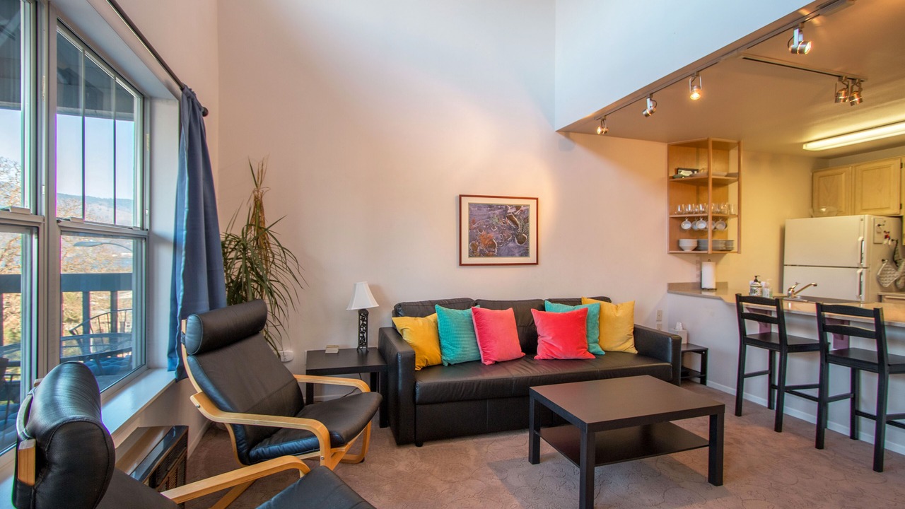 Photo of Livingroom in Hood River