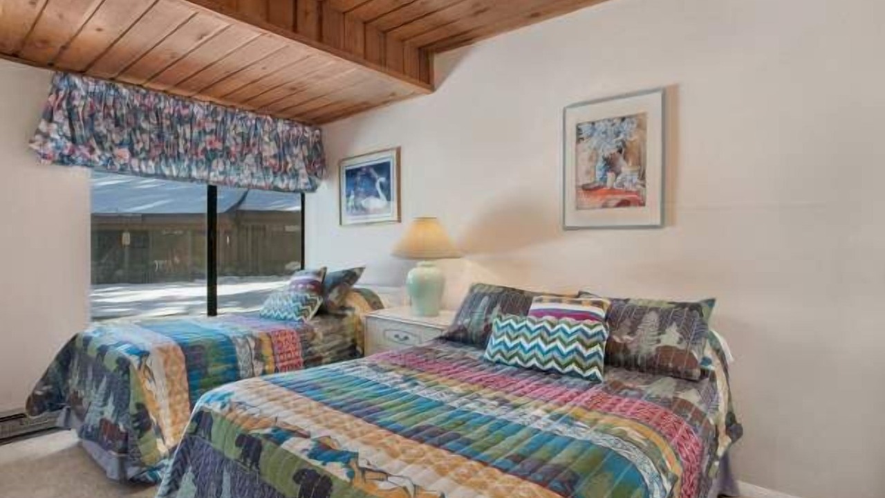 Photo of Bedroom in Mammoth Lakes