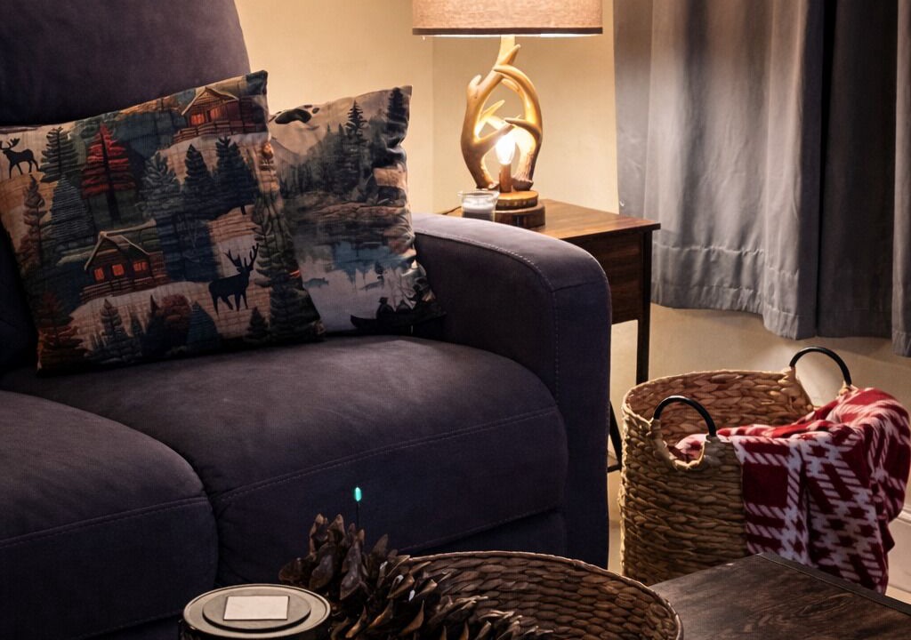 Photo of Livingroom in Dunsmuir