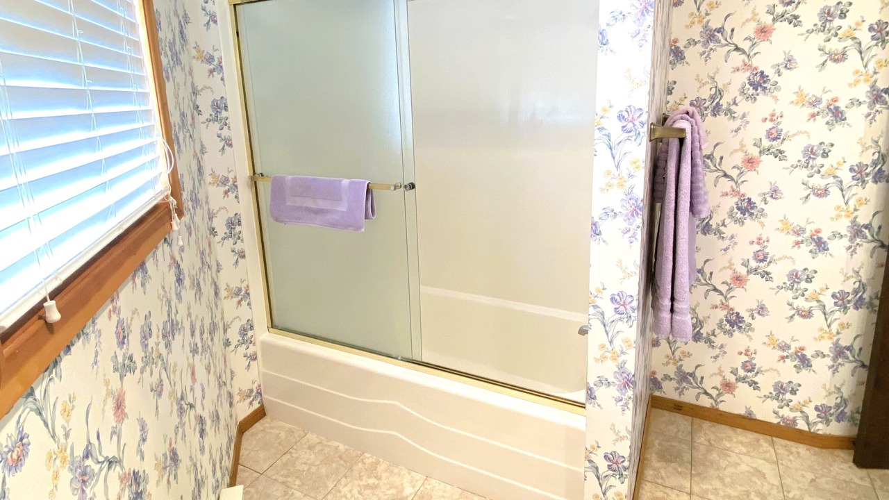 Photo of Bathroom in Kiwanda Shores
