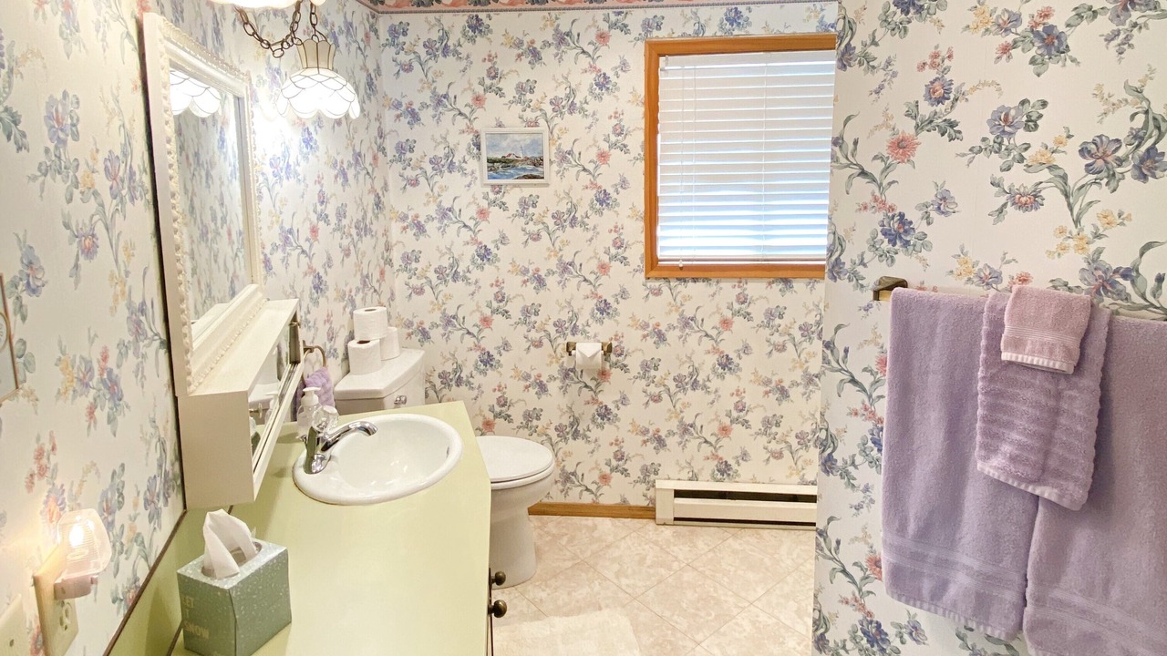 Photo of Bathroom in Kiwanda Shores