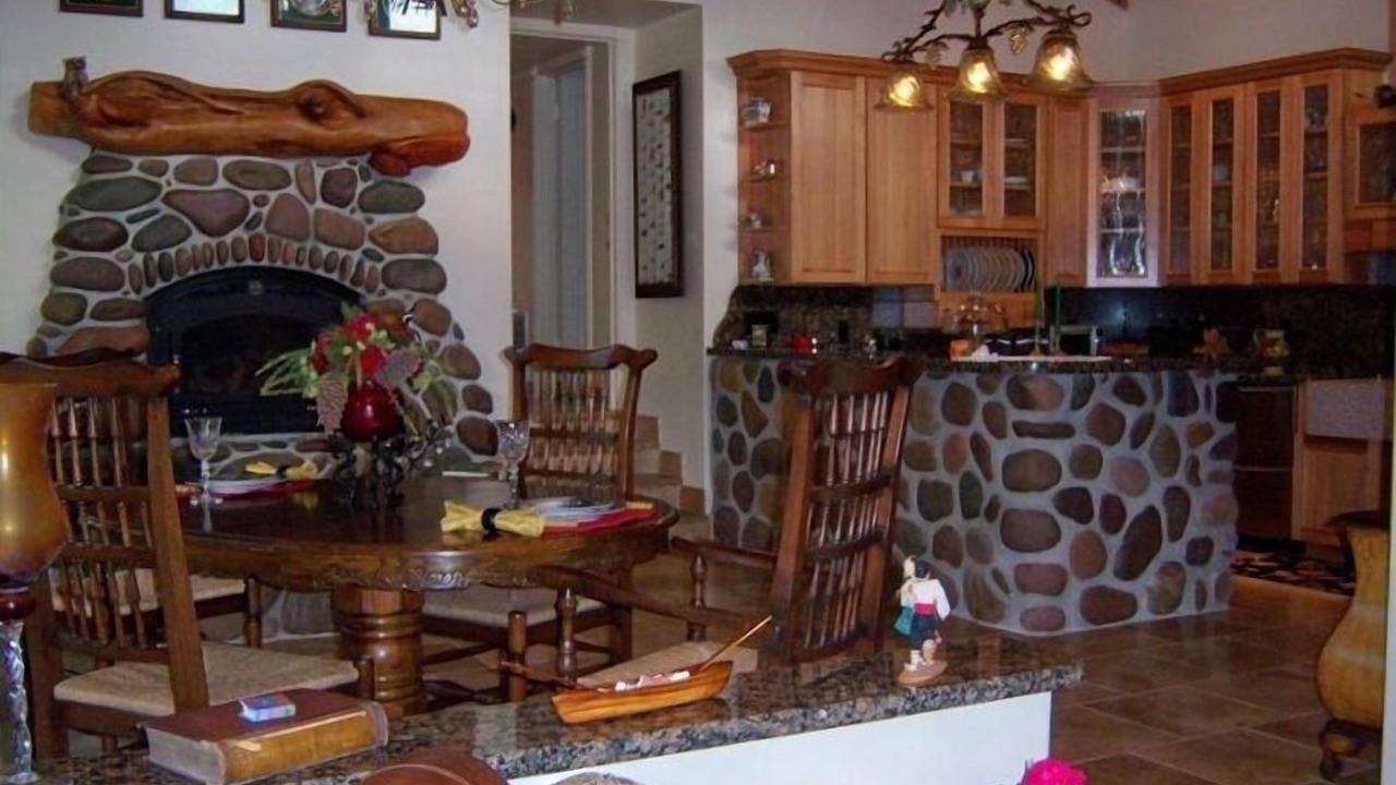 Photo of Bedroom in Rimrock