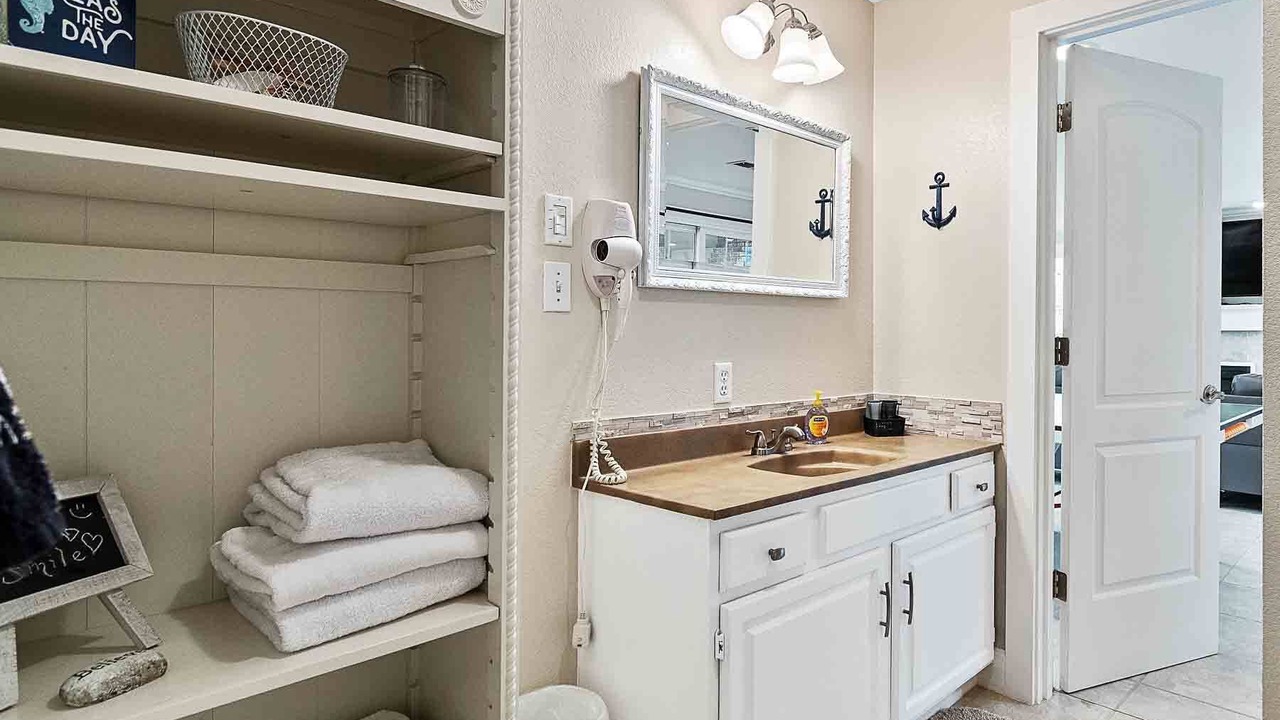Photo of Bathroom in Long Beach