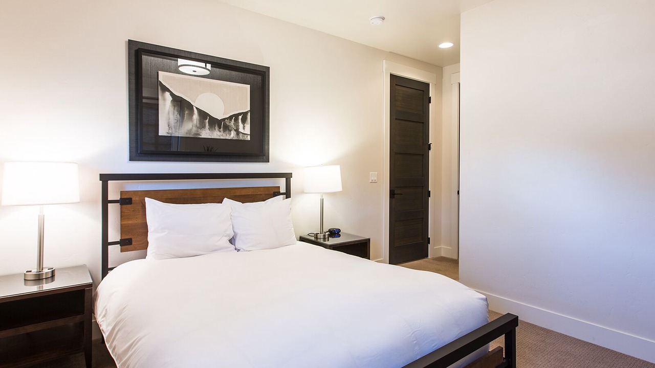 Photo of Bedroom in Bend