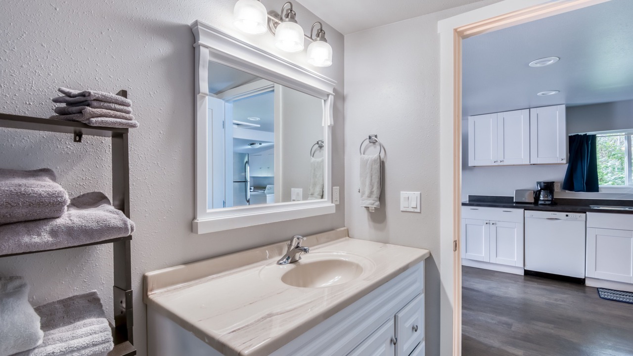 Photo of Bathroom in Otter Rock