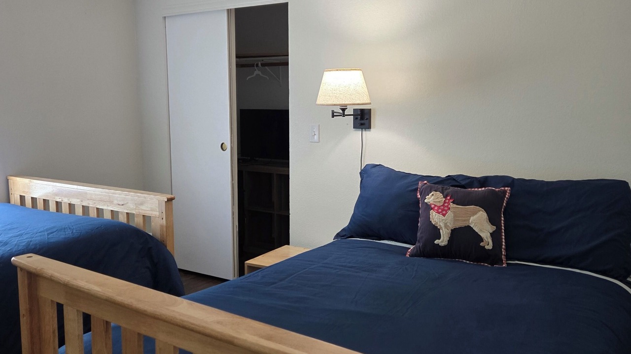 Photo of Bedroom in Ashland