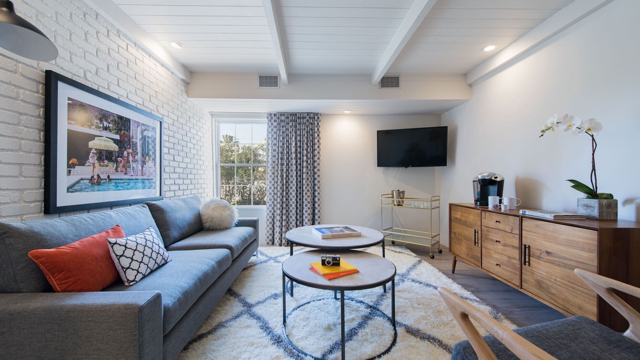 Photo of Livingroom in Uptown Design District