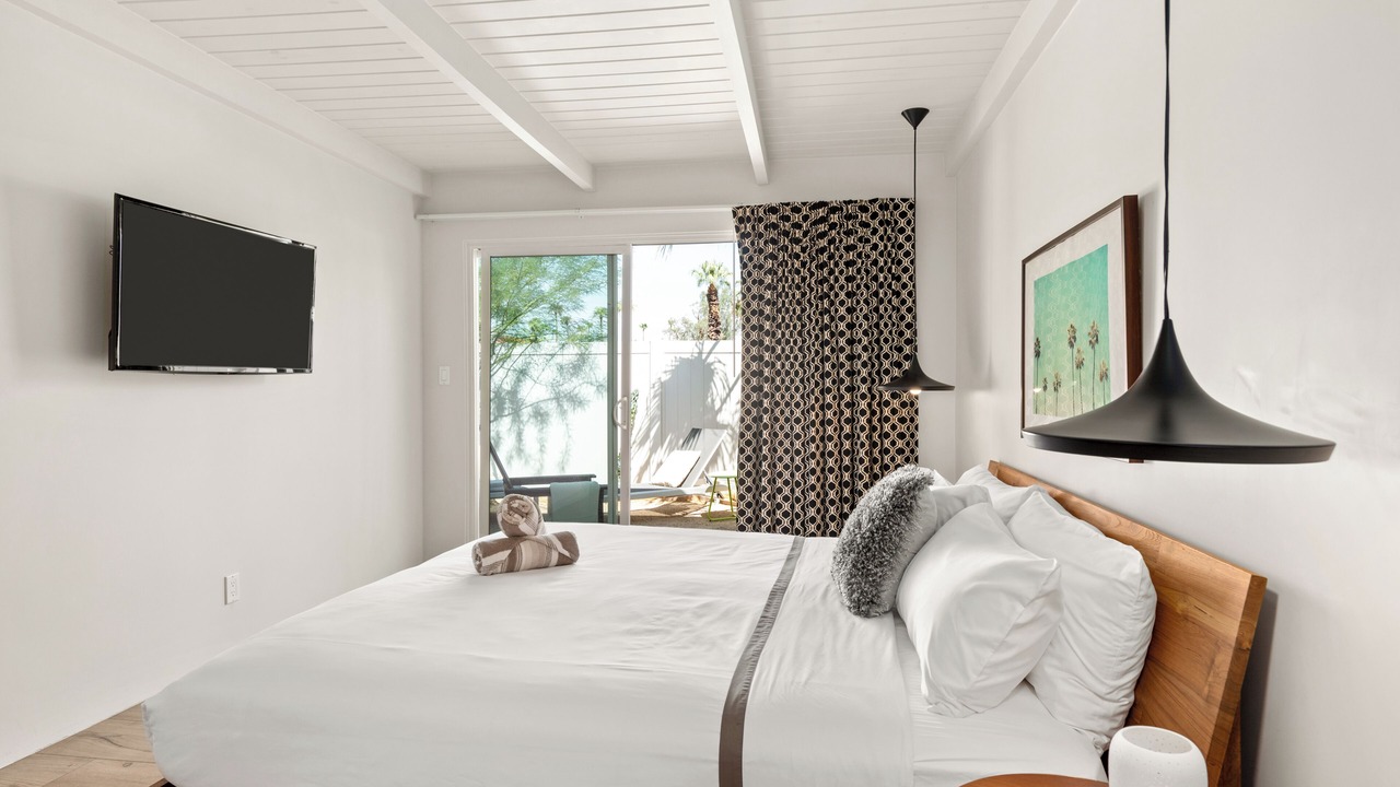 Photo of Bedroom in Uptown Design District