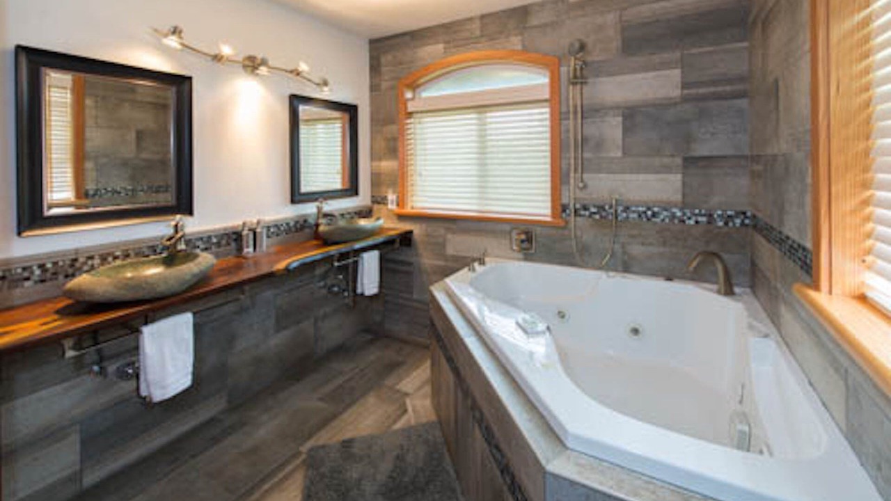 Photo of Bathroom in Warrenton